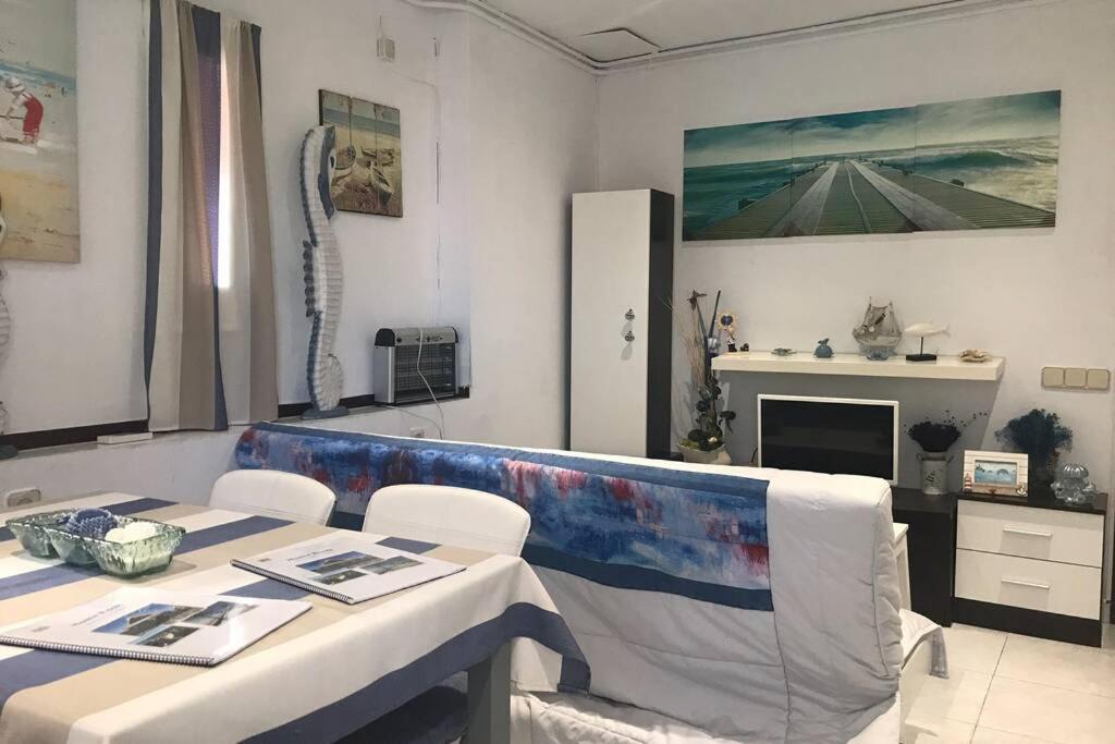 Apartamento En La Playa De Calafell. Barcelona Exterior photo